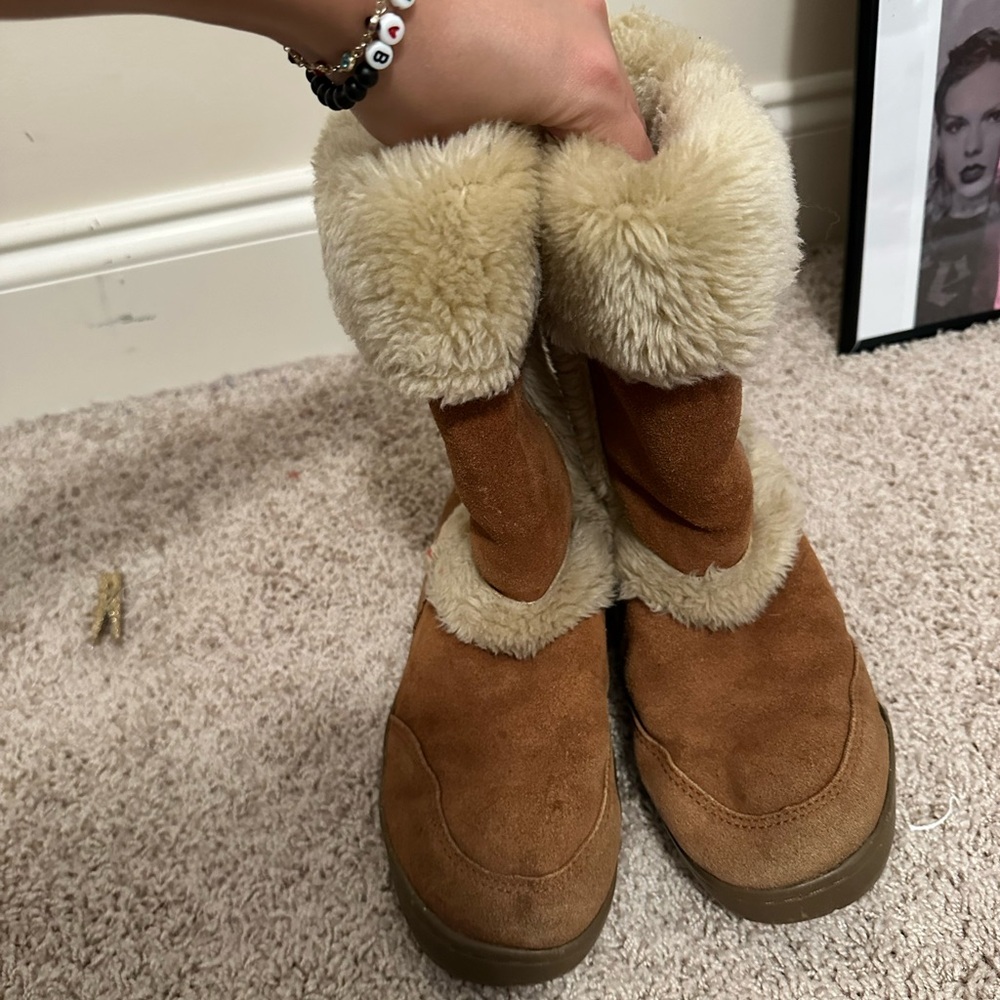 Style & Co. Leather Snow Boots with Fluffy Insides | Size 8